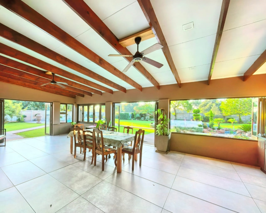 5 Bedroom Property for Sale in Sasolburg Ext 4 Free State